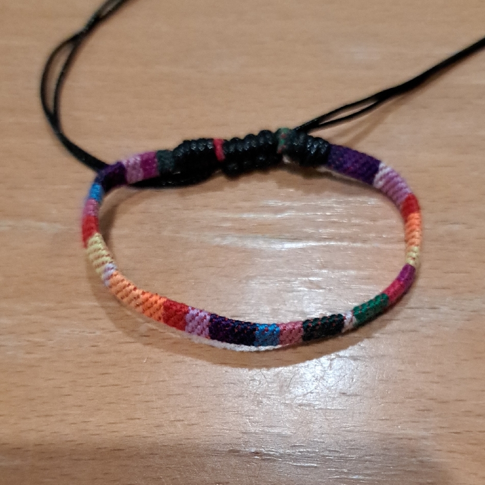 3/$10 💫 Colorful Woven Adjustable Bracelet